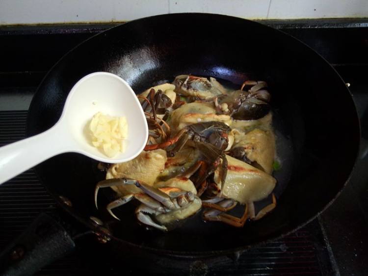毛豆子面拖蟹步骤11