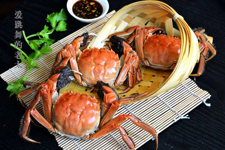 黄酒煮大闸蟹步骤8