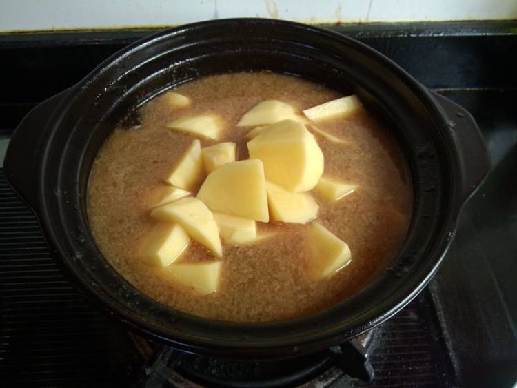 老鹅土豆煲步骤10