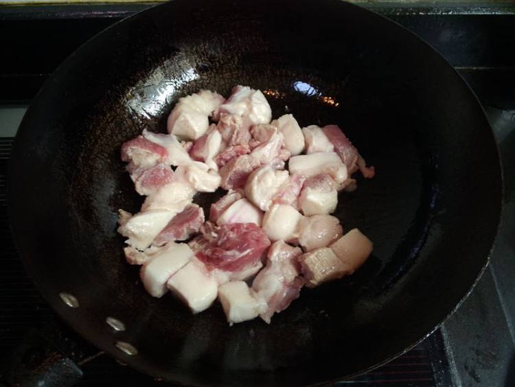 腐乳汁红烧肉步骤2
