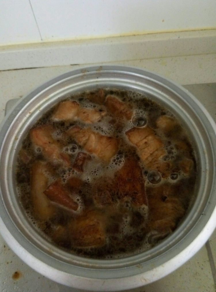 无油版啤酒红烧肉步骤5