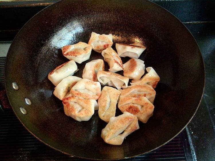 豇豆肉馅生煎馄饨步骤14