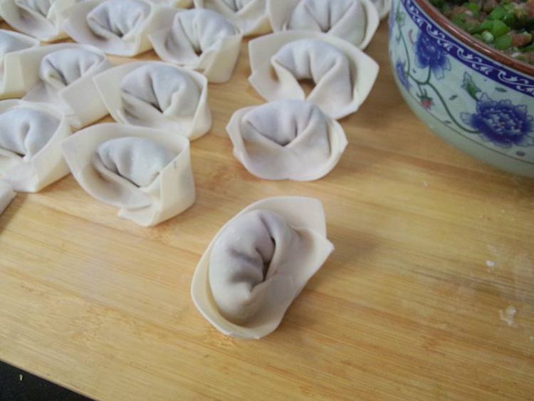 豇豆肉馅生煎馄饨步骤11