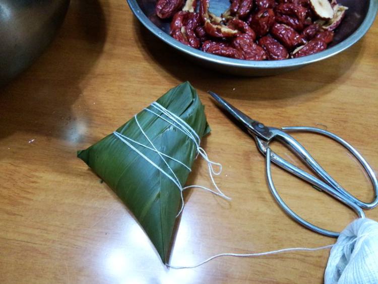 紫米红枣糯米棕步骤8