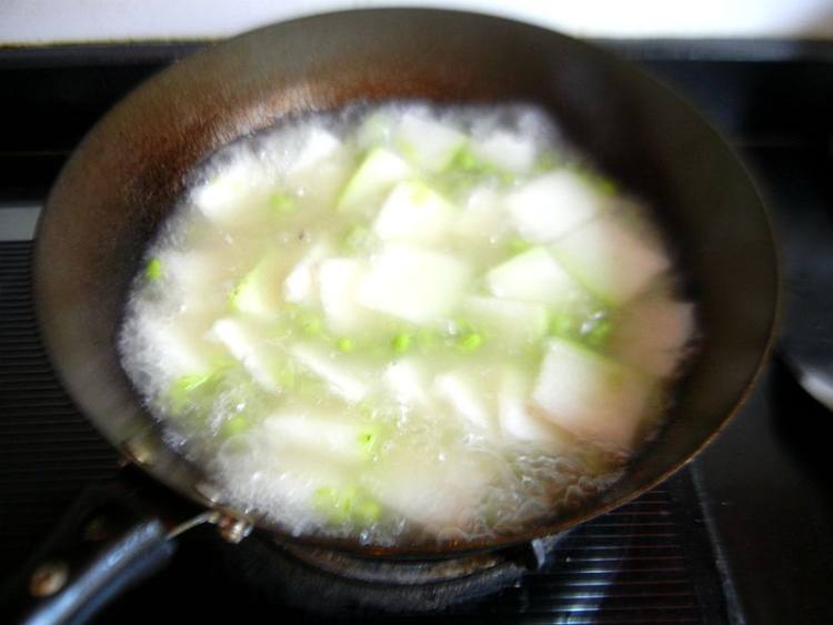 河虾紫菜冬瓜汤步骤9