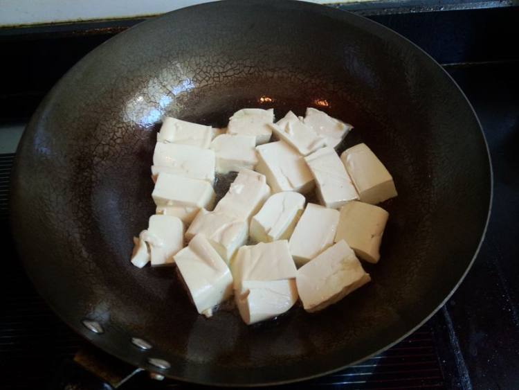 豆腐西葫芦海蟹煲步骤4