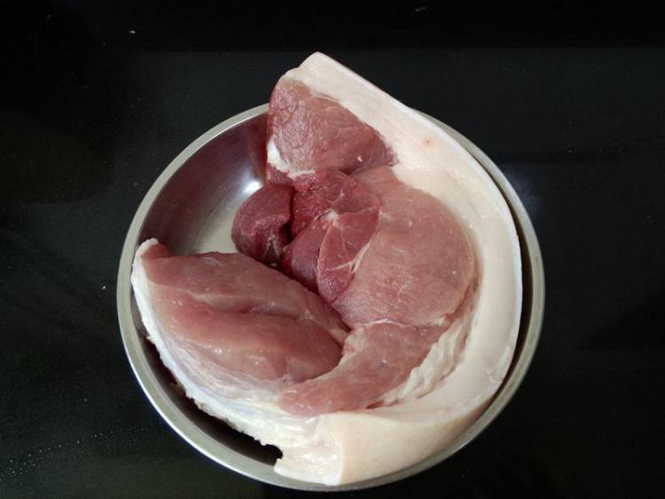 鲜肉糯米粽子步骤2