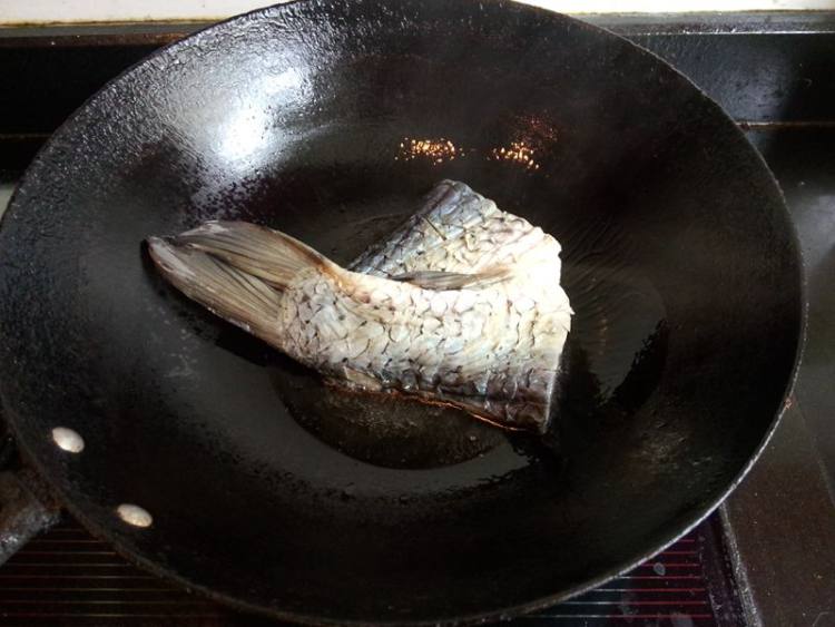 黄豆煮咸鱼步骤5