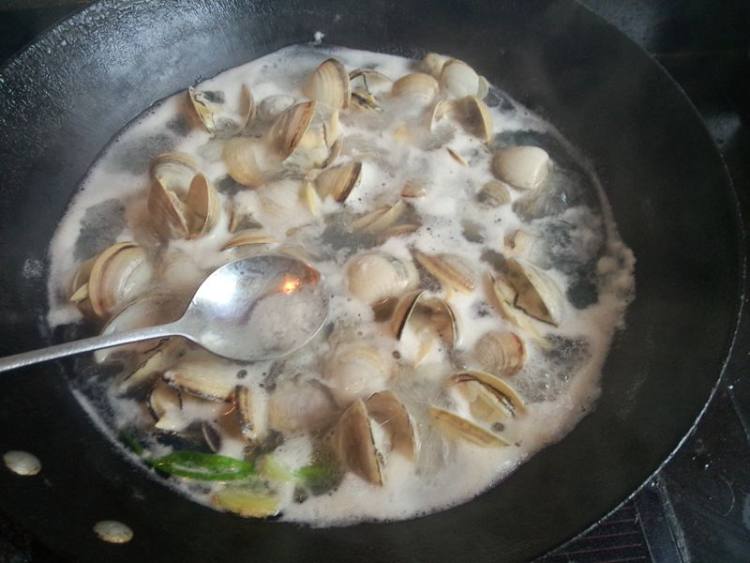 清水煮白蛤步骤7
