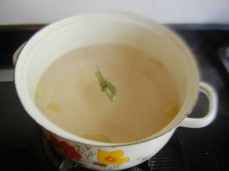 白切鸡腿步骤3