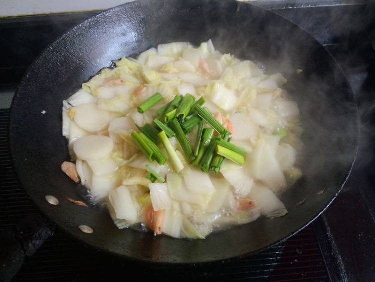 虾干山药煮白菜步骤10