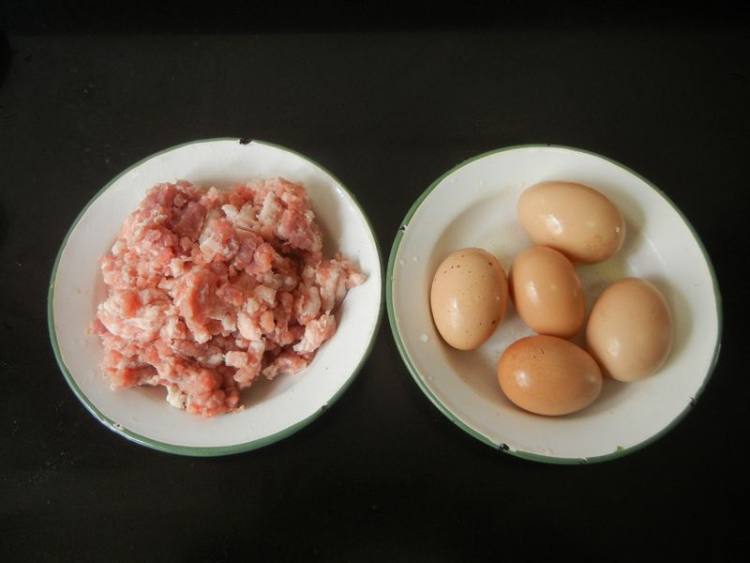鸡蛋饺步骤1