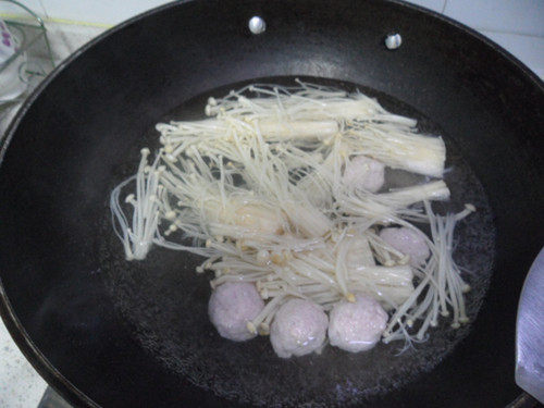 鱼肉丸汤步骤4