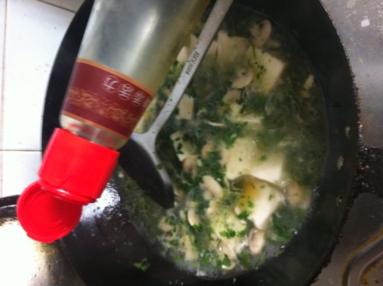 荠菜鸡丝豆腐羹步骤8
