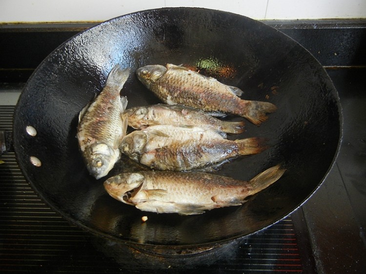 毛豆鲫鱼汤步骤4