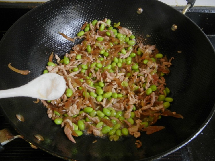 里脊肉毛豆炒包瓜步骤10