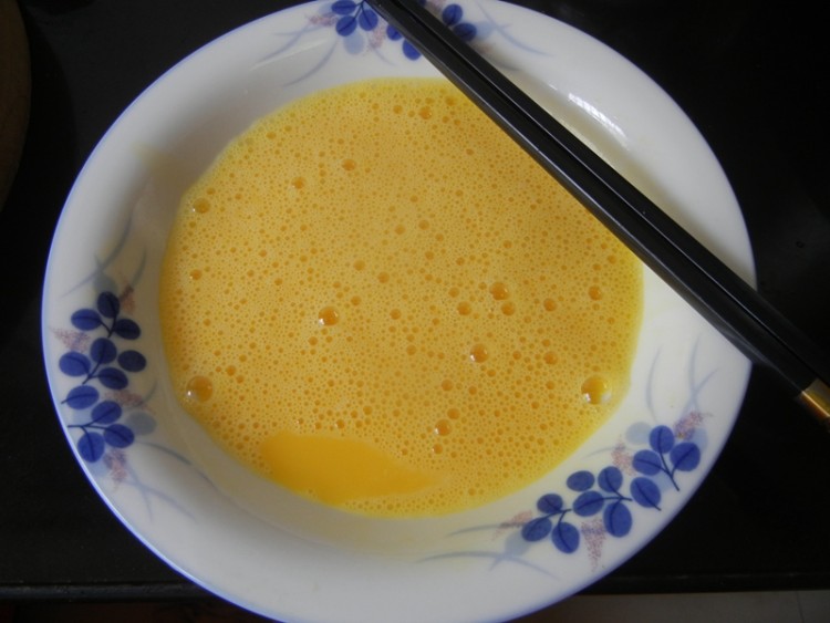 黑鱼片蒸蛋步骤2