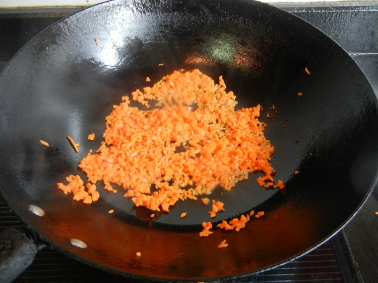 胡萝卜芹菜生煎馄饨步骤4