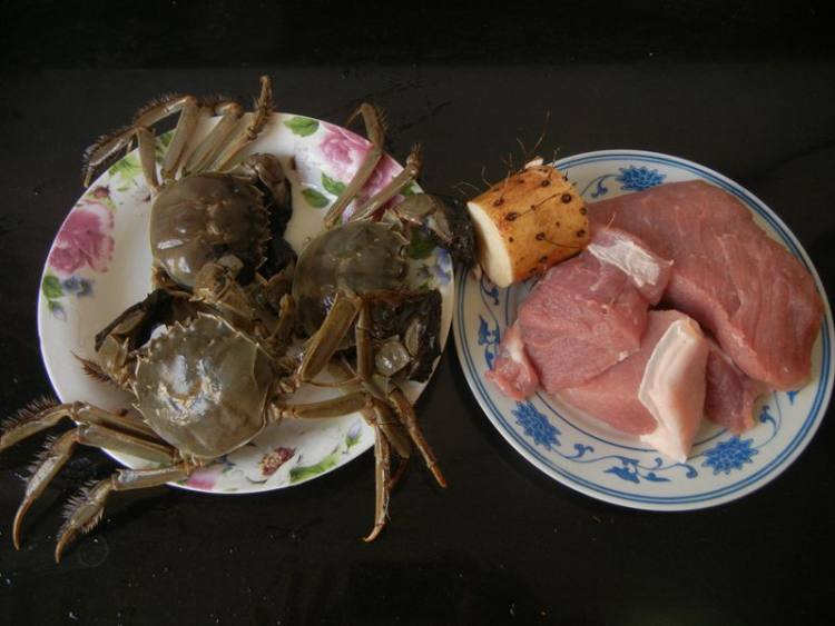 蟹黄狮子头步骤1