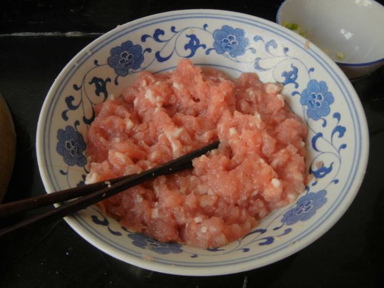 蟹黄狮子头步骤12