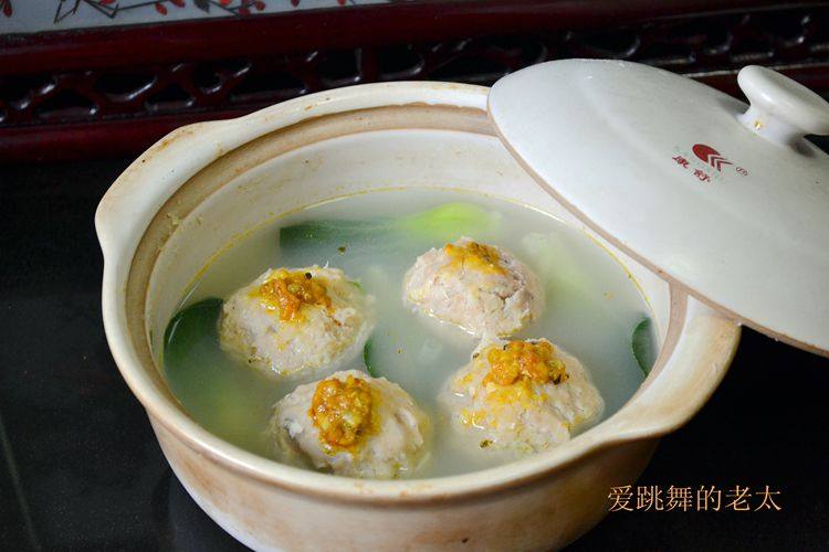 蟹黄狮子头步骤25