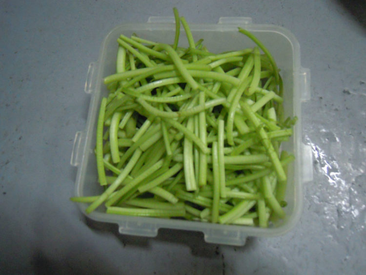 豆酱山芋藤步骤4