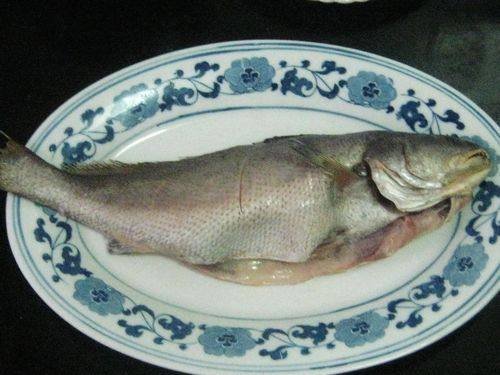 海鲜酱烧黄鲴子鱼步骤1