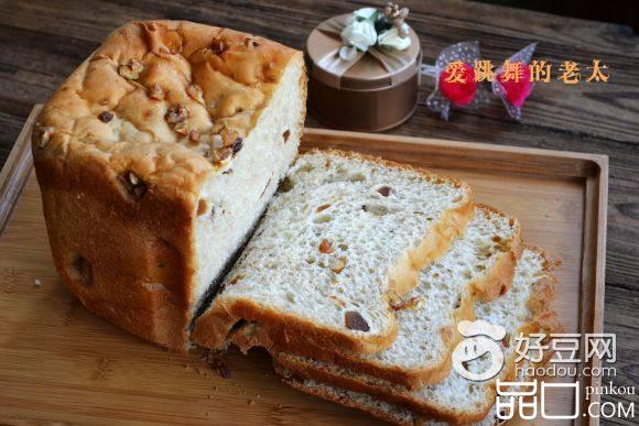 杂果面包