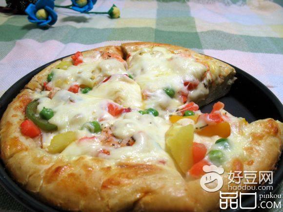 鲜虾菠萝披萨
