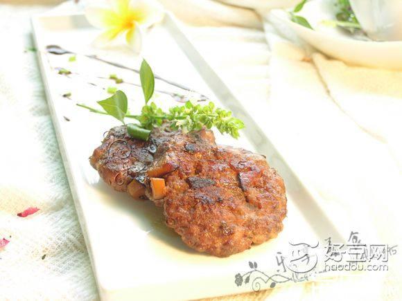 香草牛肉饼