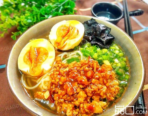 猪骨肉味增拉面