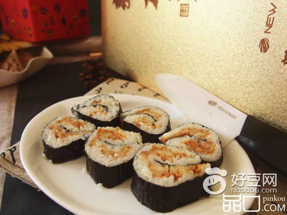 肉松鱿鱼三角寿司