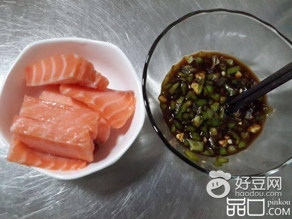 鲜美三文鱼