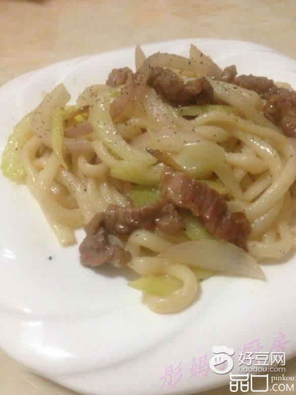 牛肉炒乌冬面