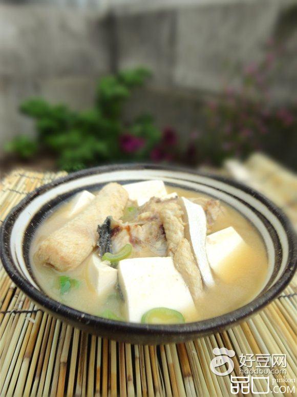 鱼骨味噌汤