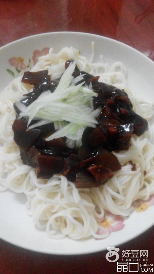 韩式杂酱面
