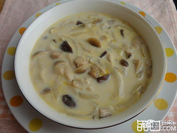 香菇牛奶汤