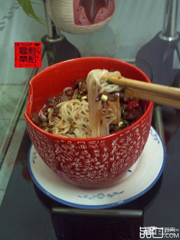 酸辣鸡杂粉