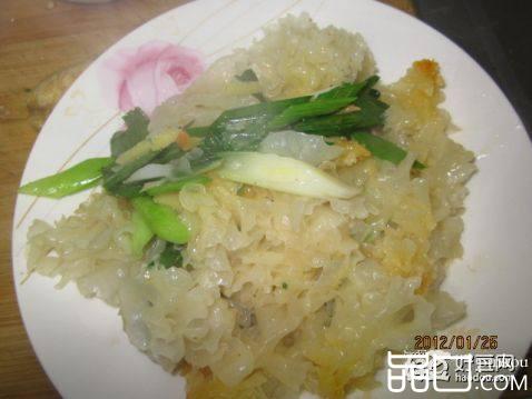 蒜苗炒银耳