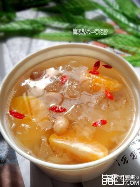 润燥之蜜橘枸杞银耳羹