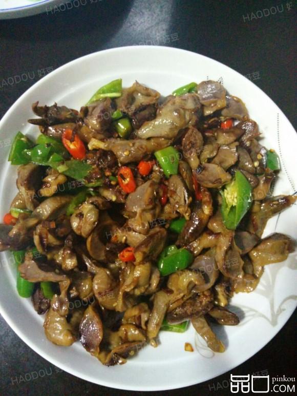 尖椒炒鸡珍