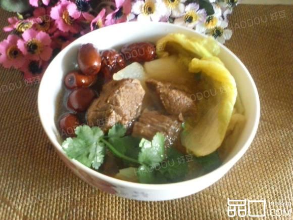 娃娃菜白萝卜牛肉汤