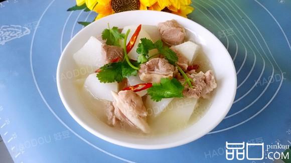 清汤羊肉萝卜煲