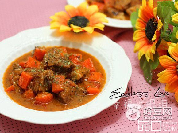 红酒炖牛肉