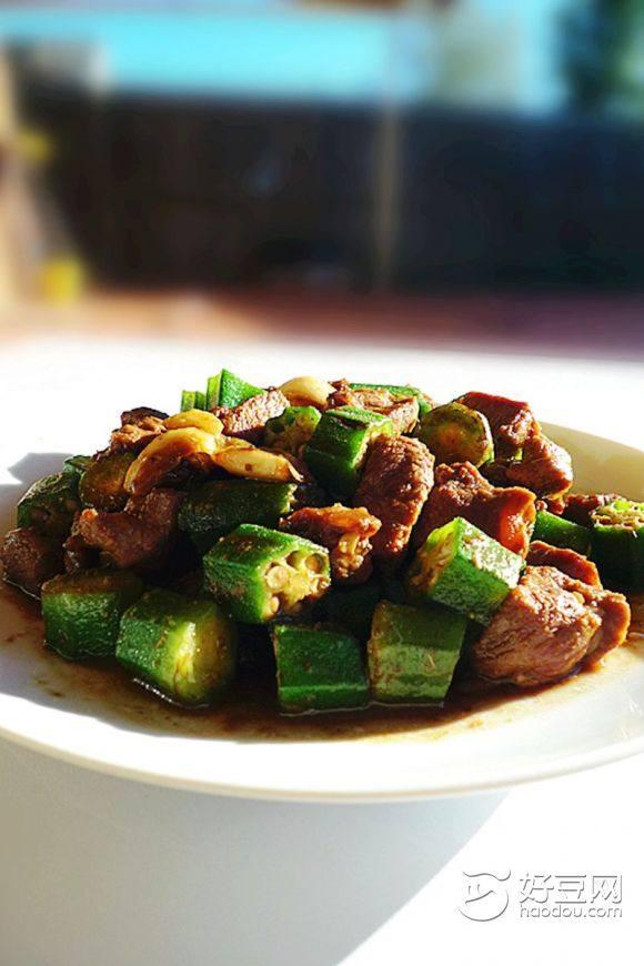 羊肉炒秋葵