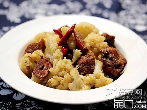 牛肉烧花菜