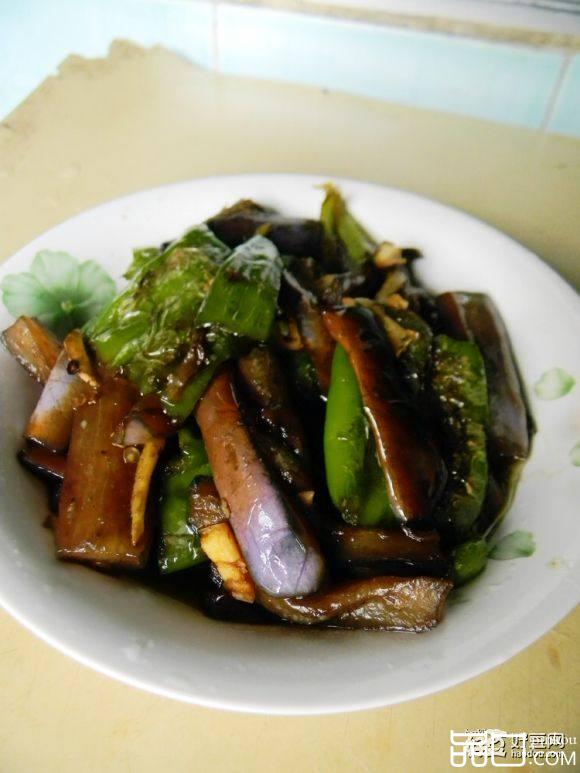 茄子烧辣椒