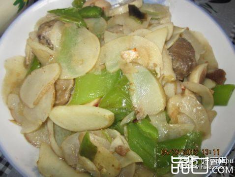 肉丸土豆片
