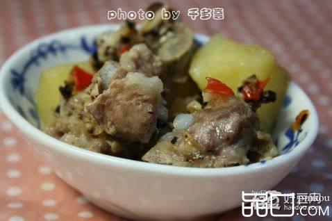豉香土豆蒸排骨