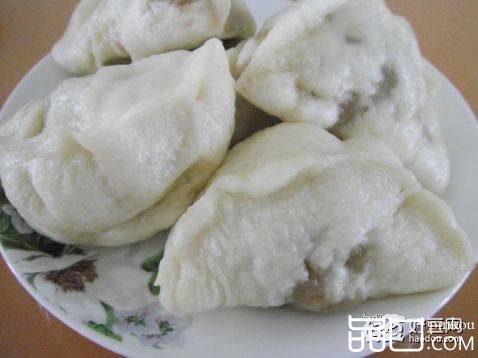 茴香猪肉蒸包